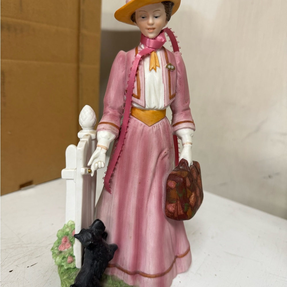 Avon Albee Award Figurine with Pink and Green Accents